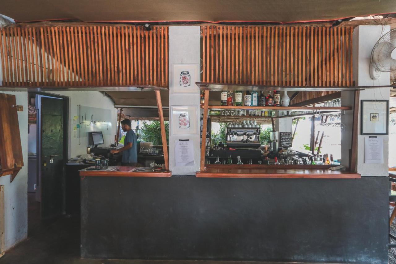 Piggy Hostel Vagator Extérieur photo